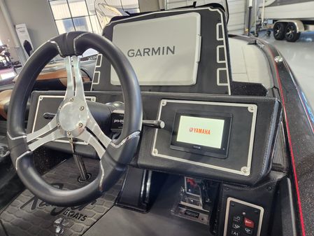 Ranger Z520R-GARMIN-RANGER-CUP-EQUIPPED image