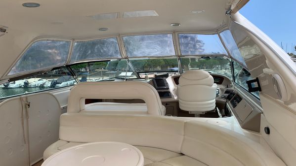 Sea Ray 600 Sun Sport image