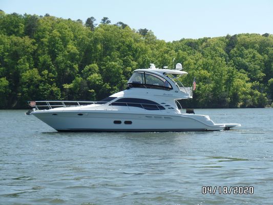 Sea Ray 52 Sedan Bridge - main image