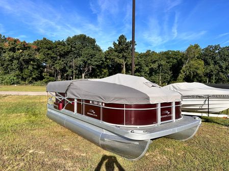 Bennington PONTOON image