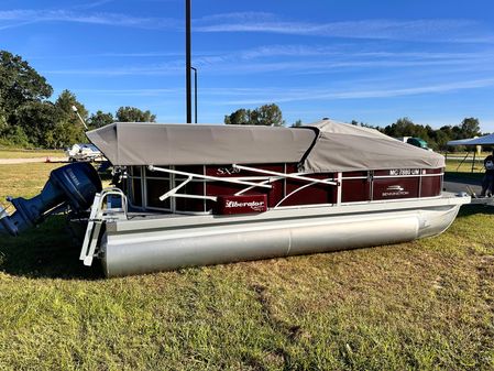 Bennington PONTOON image