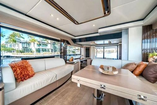 Absolute 52 Navetta image