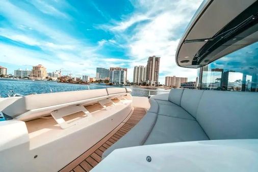 Absolute 52 Navetta image