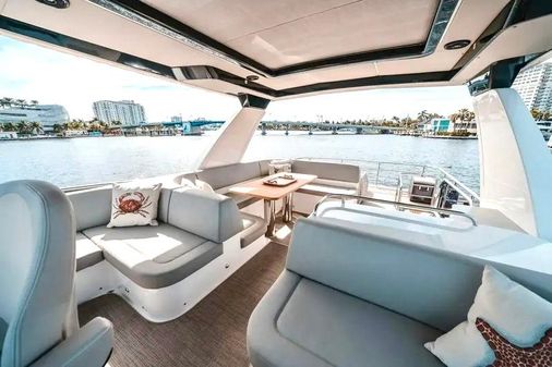 Absolute 52 Navetta image