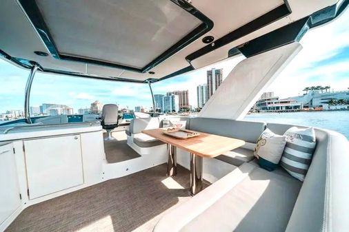 Absolute 52 Navetta image