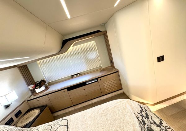 Absolute NAVETTA 52 image