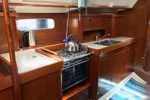 Beneteau OCEANIS-351 image