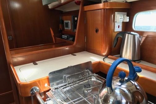 Beneteau OCEANIS-351 image