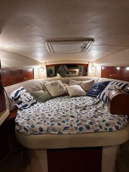 Sea Ray 320 Sundancer image