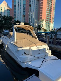 Sea Ray 320 Sundancer image