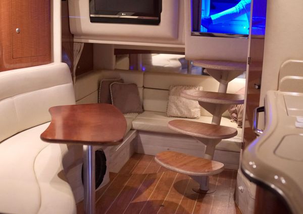 Sea Ray 320 Sundancer image