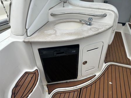 Sea Ray 320 Sundancer image