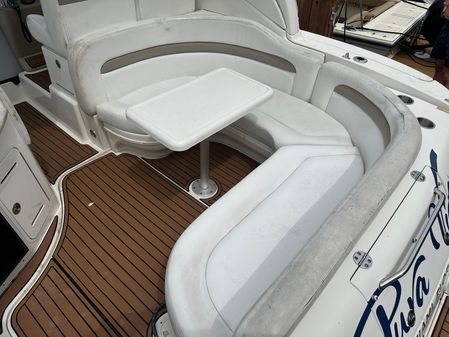 Sea Ray 320 Sundancer image