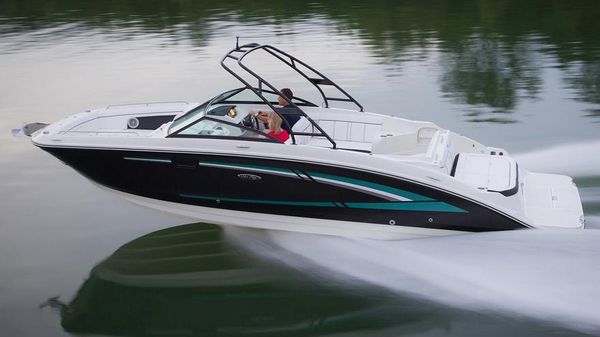 Sea Ray 270 Sundeck
