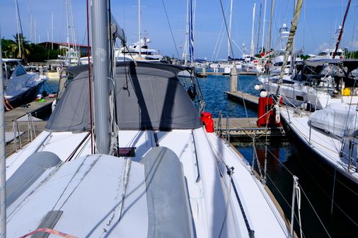 Beneteau Oceanis 45 image