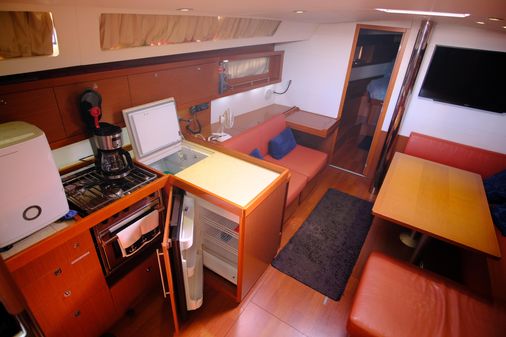 Beneteau Oceanis 45 image