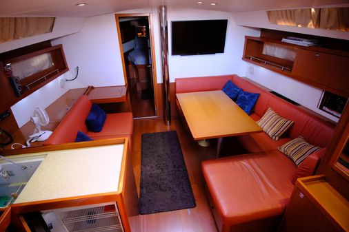 Beneteau Oceanis 45 image