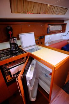 Beneteau Oceanis 45 image