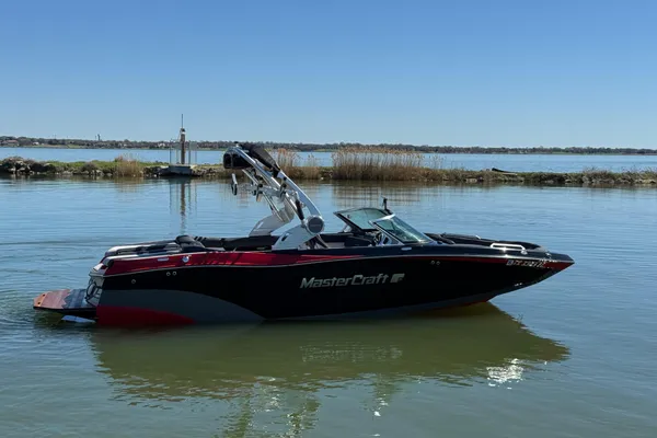 Mastercraft XT22 image