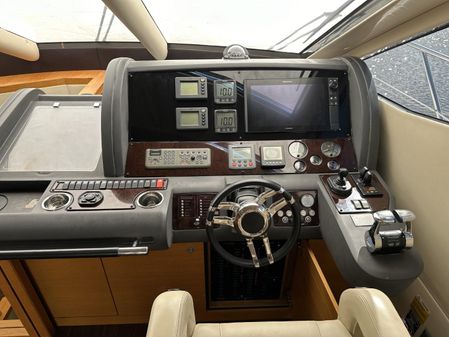 Sunseeker Manhattan 63 image