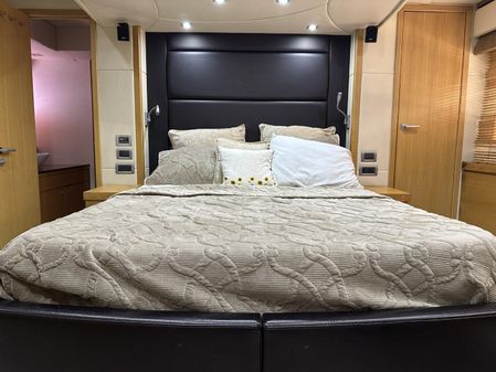 Sunseeker Manhattan 63 image