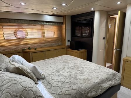 Sunseeker Manhattan 63 image