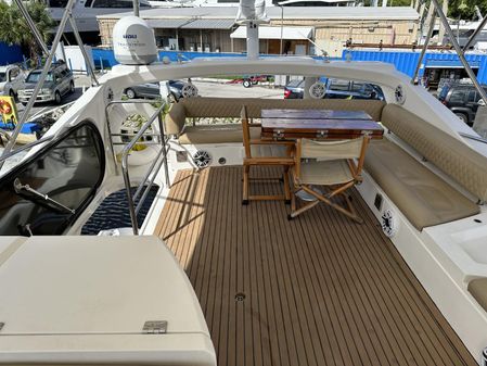 Sunseeker Manhattan 63 image