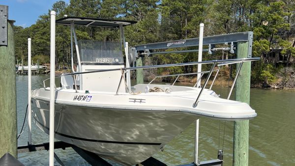 Sea Ray Laguna 21 