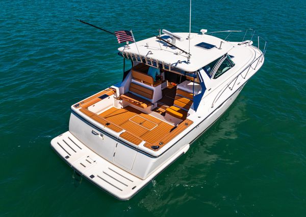 Tiara Yachts 3800 Open image