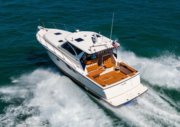 Tiara Yachts 3800 Open image