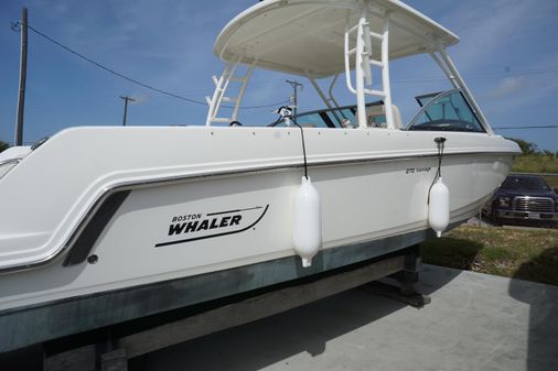 Boston Whaler 270 Vantage image