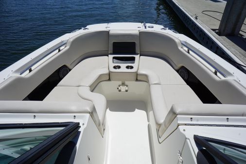 Boston Whaler 270 Vantage image