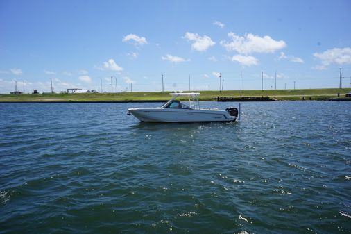 Boston Whaler 270 Vantage image