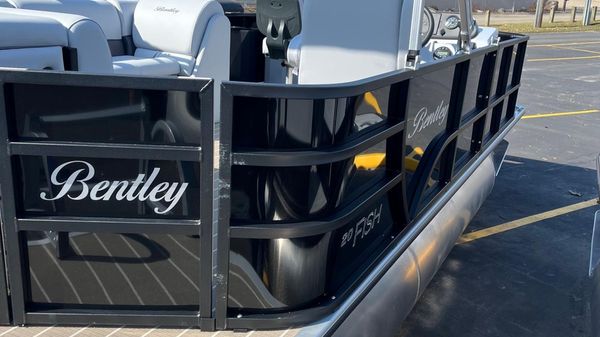 Bentley Pontoons 203 Fish