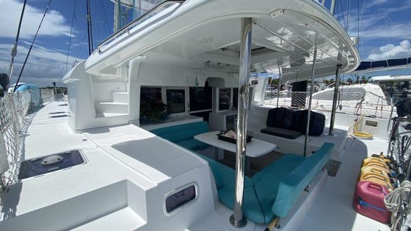 Lagoon 450 F