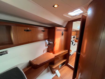 Beneteau 46 image