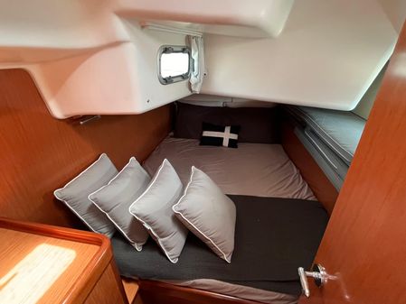 Beneteau 46 image