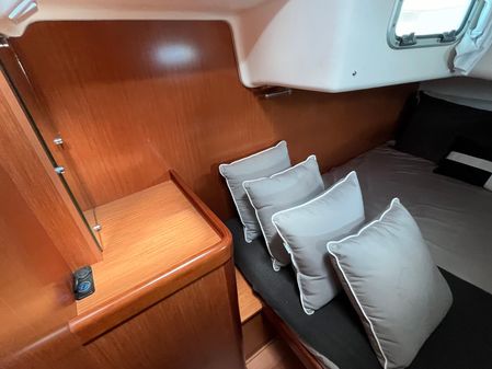 Beneteau 46 image