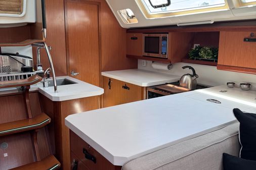 Beneteau 46 image