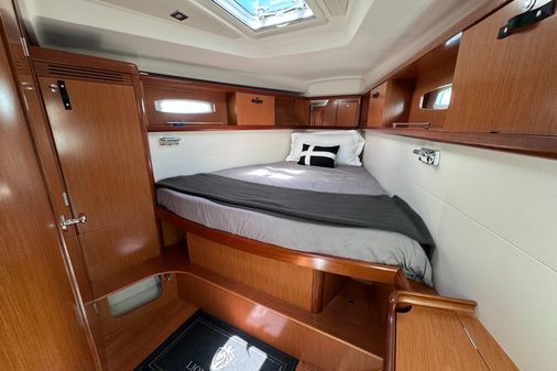 Beneteau 46 image