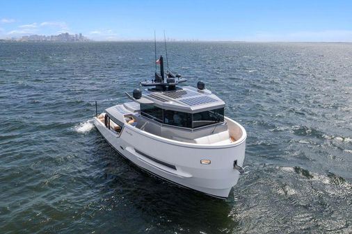 Arcadia Yachts Sherpa 60 image