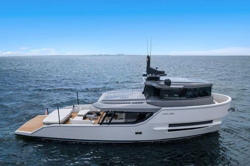 Arcadia Yachts Sherpa 60 image