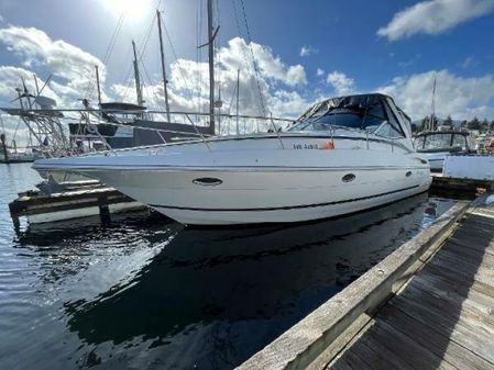 Cruisers Yachts 3470 image