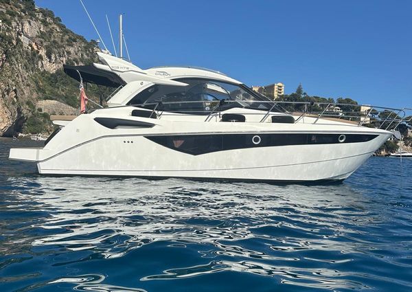 Galeon 305-HTS image