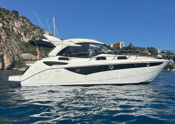 Galeon 305-HTS image