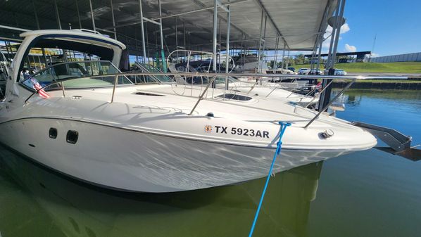 Sea Ray 310 Sundancer image