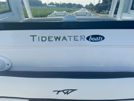 Tidewater 256 CC Adventure image