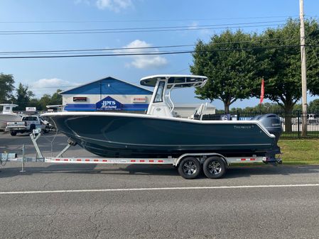 Tidewater 256 CC Adventure image