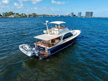 Palm Beach Motor Yachts PB55 Flybridge image