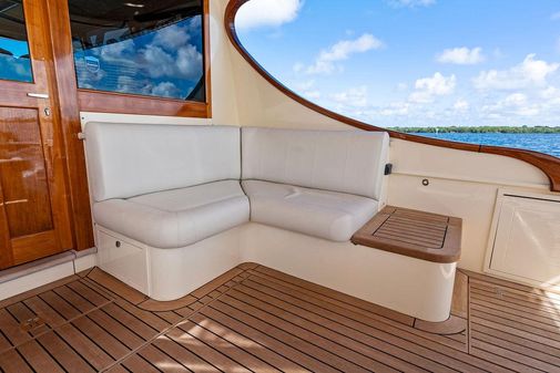 Palm Beach Motor Yachts PB55 Flybridge image